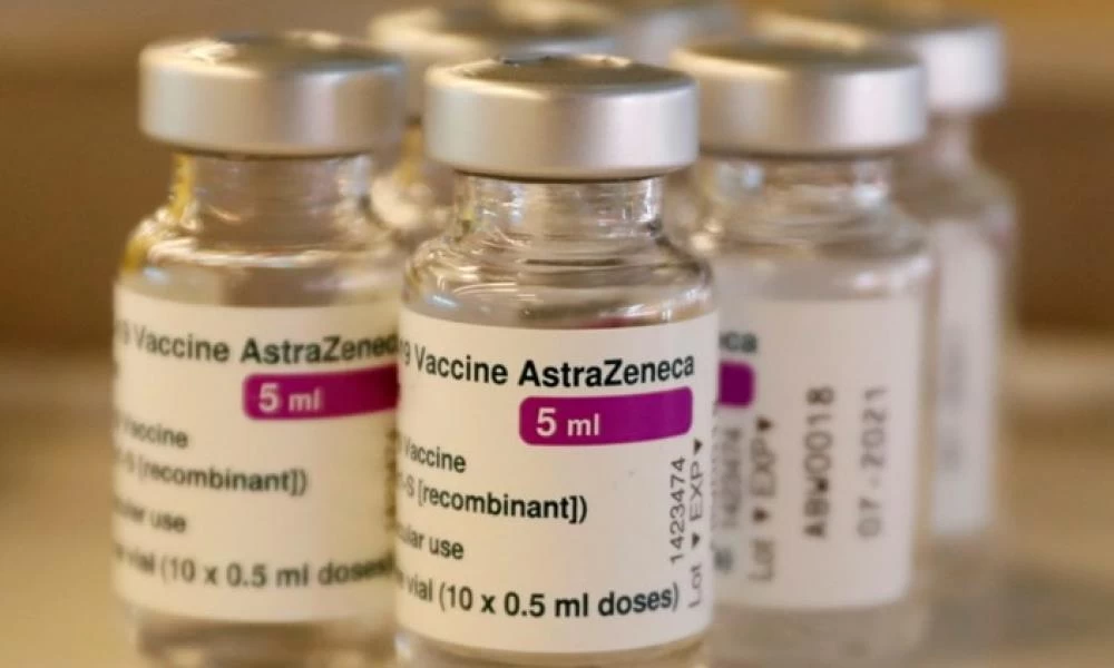 Τι γίνεται με τα αποθέματα των εμβολίων AstraZeneca και Johnson & Johnson